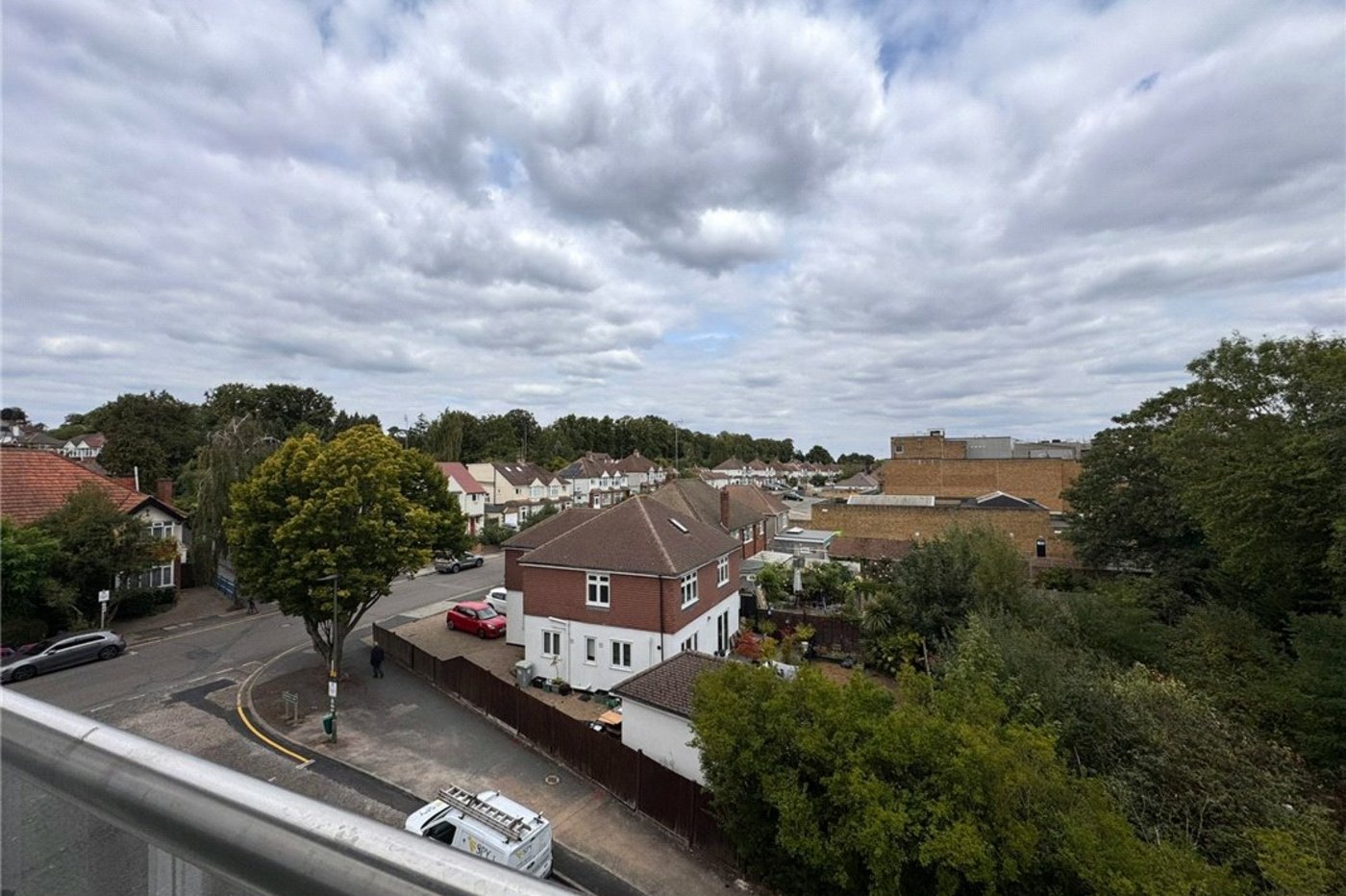 2 bedroom property for sale in Orpington | Robinson Jackson