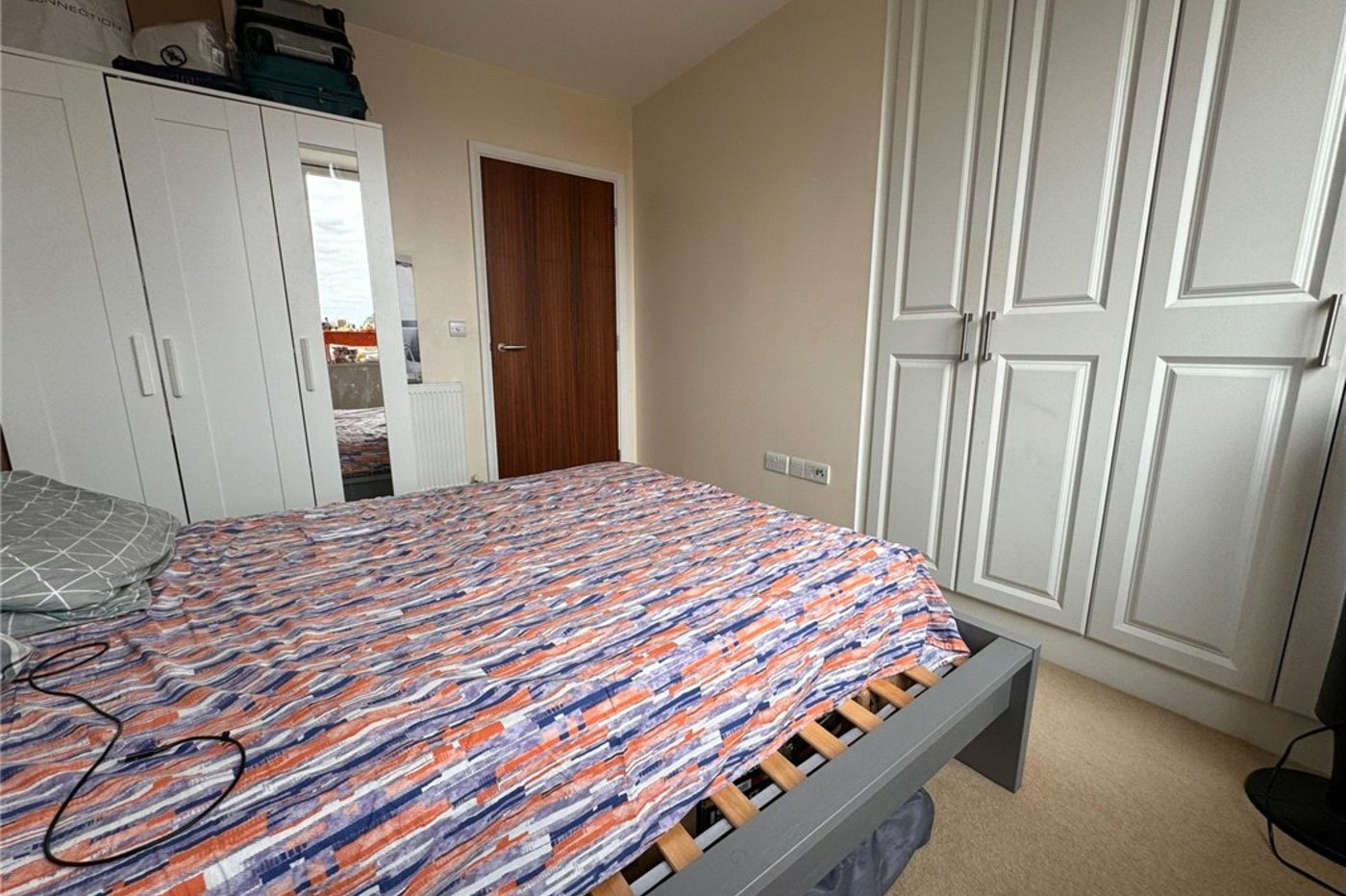 2 bedroom property for sale in Orpington | Robinson Jackson