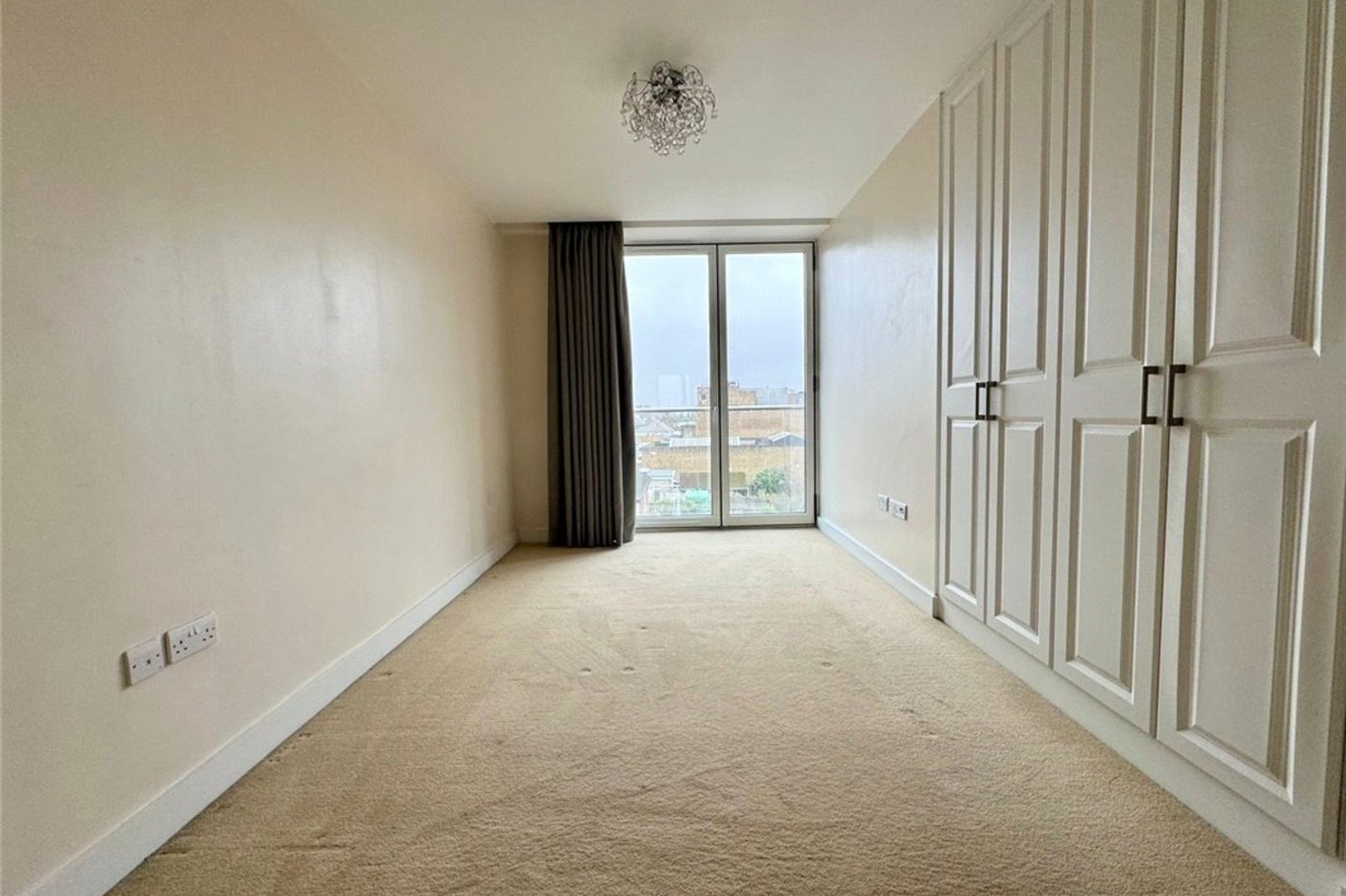 2 bedroom property for sale in Orpington | Robinson Jackson