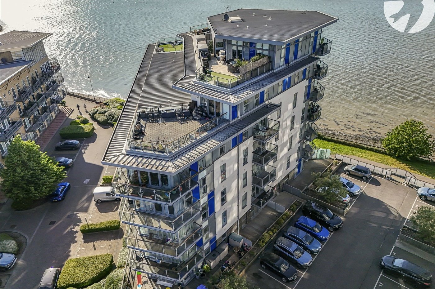 2 bedroom property for sale in Carmichael Avenue | Robinson Jackson