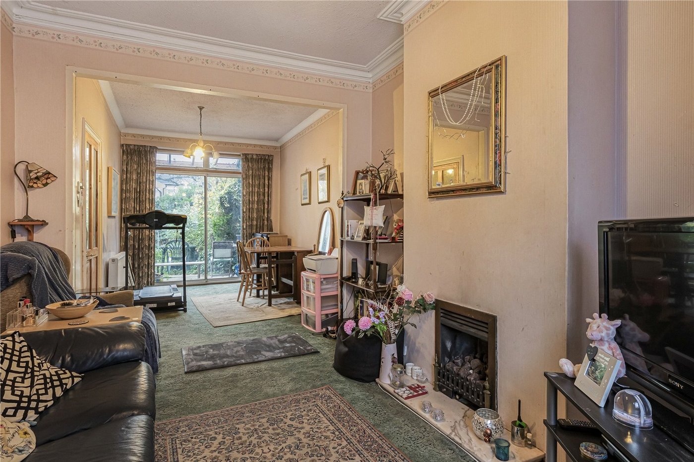 2 bedroom house to rent in Welling | Robinson Jackson