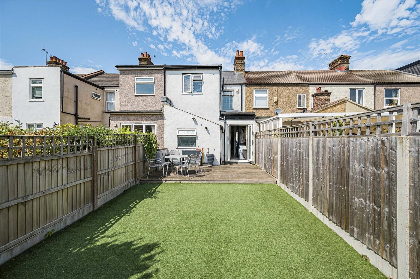 3 bedroom house for sale in Welling | Robinson Jackson
