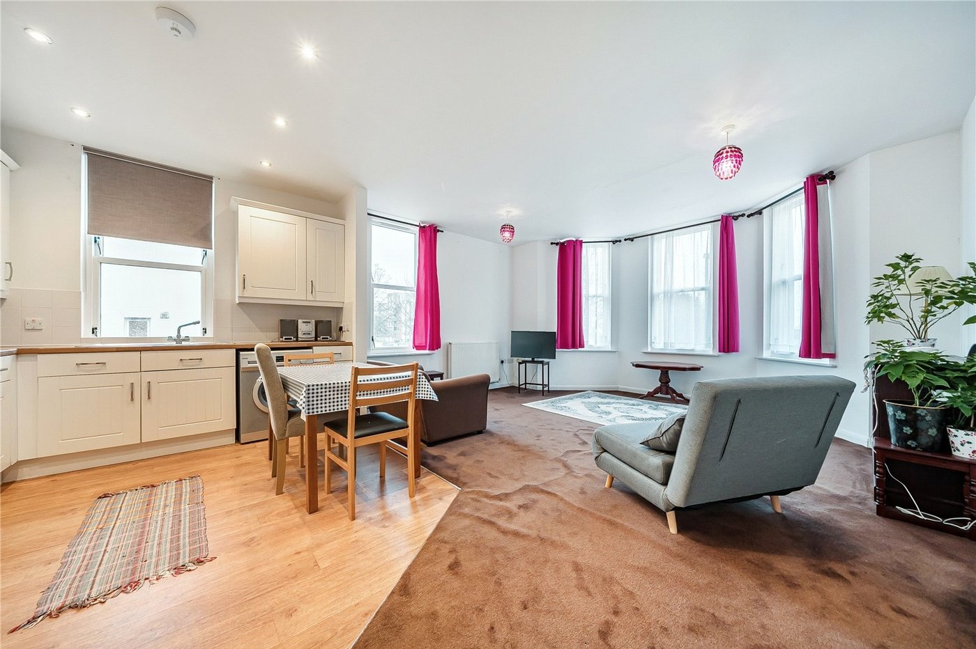2 bedroom property for sale in Crystal Palace | Robinson Jackson