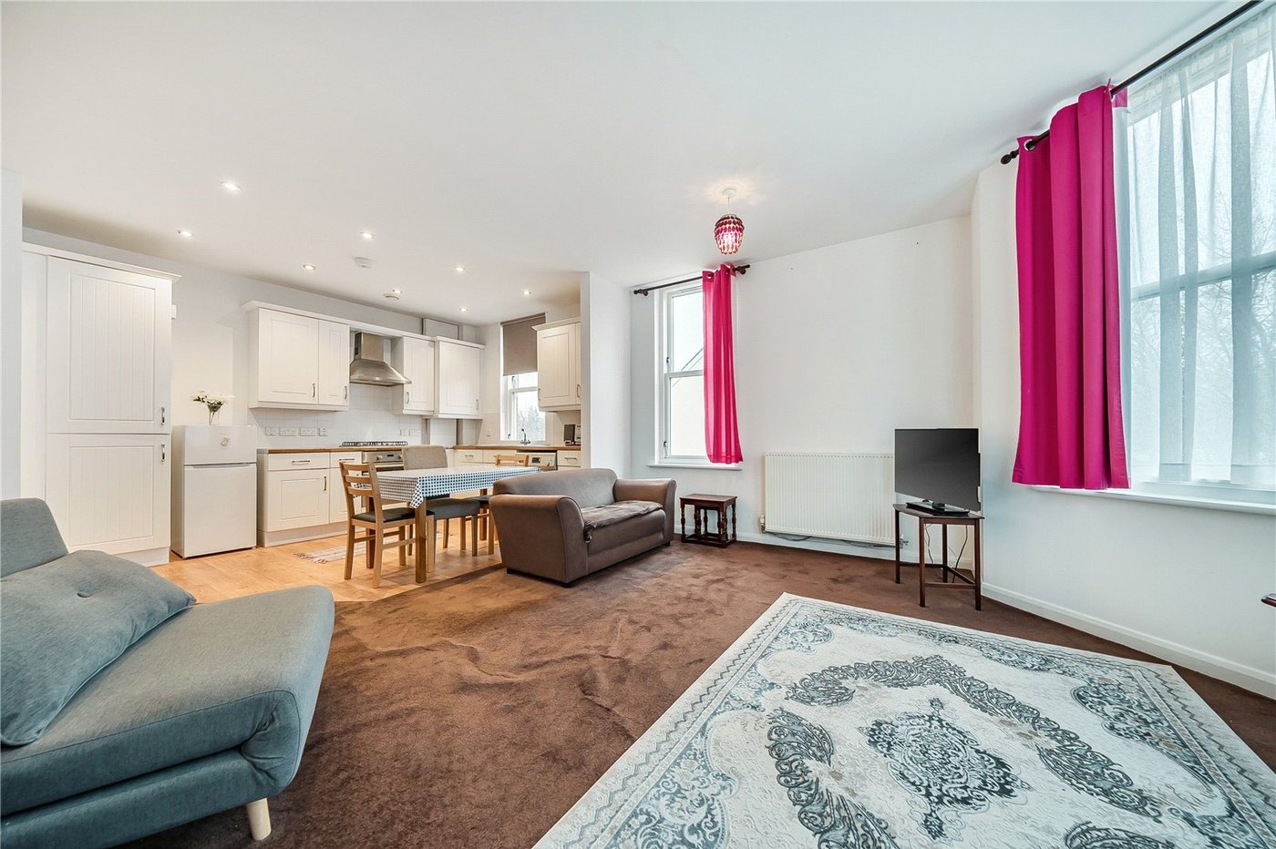 2 bedroom property for sale in Crystal Palace | Robinson Jackson