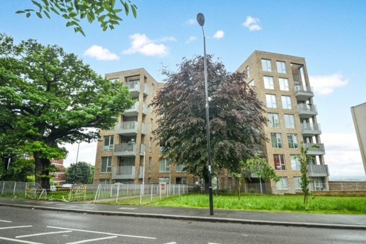 3 bedroom property for sale in Crystal Palace | Robinson Jackson