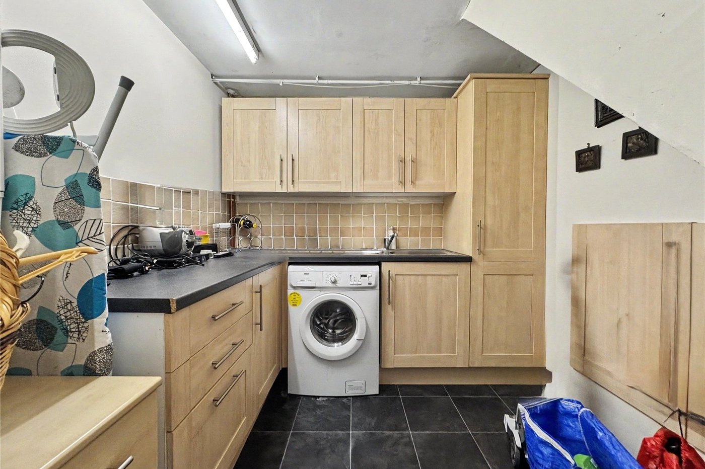 4 bedroom property for sale in Rainham | Robinson Michael & Jackson