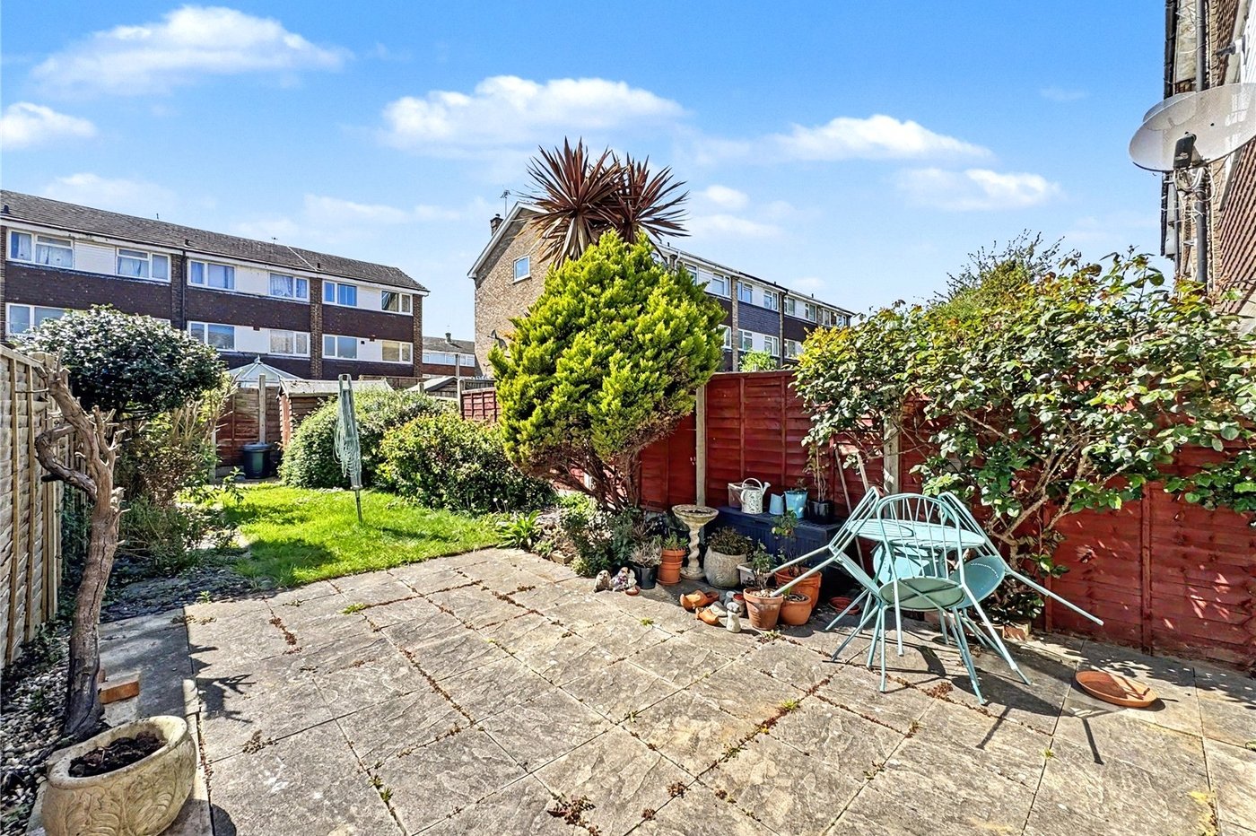 4 bedroom property for sale in Rainham | Robinson Michael & Jackson