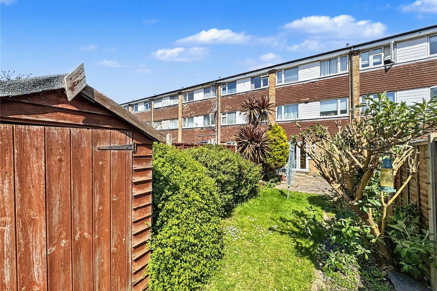 4 bedroom property for sale in Rainham | Robinson Michael & Jackson