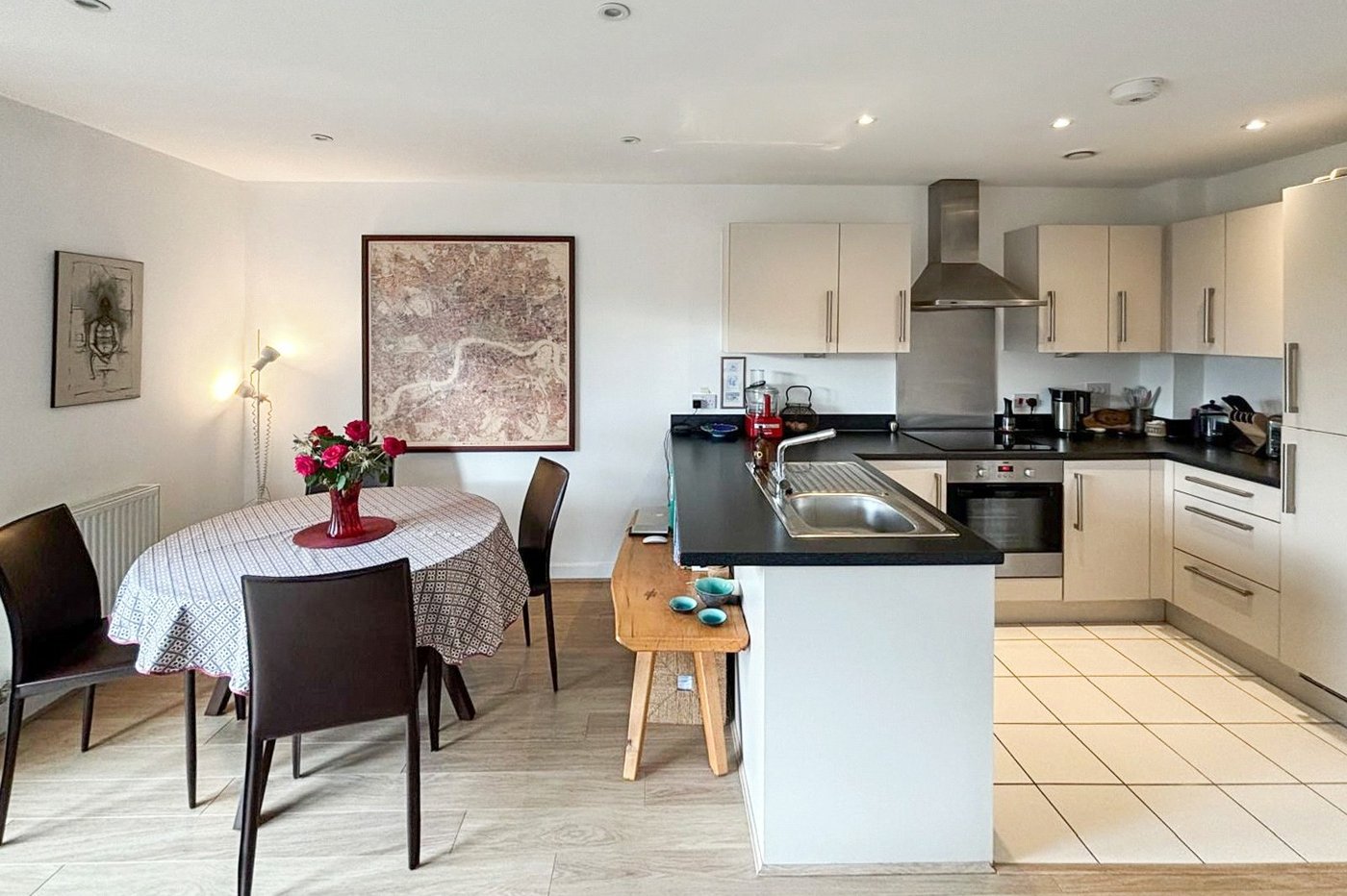 2 bedroom property for sale in Bexley | Robinson Jackson