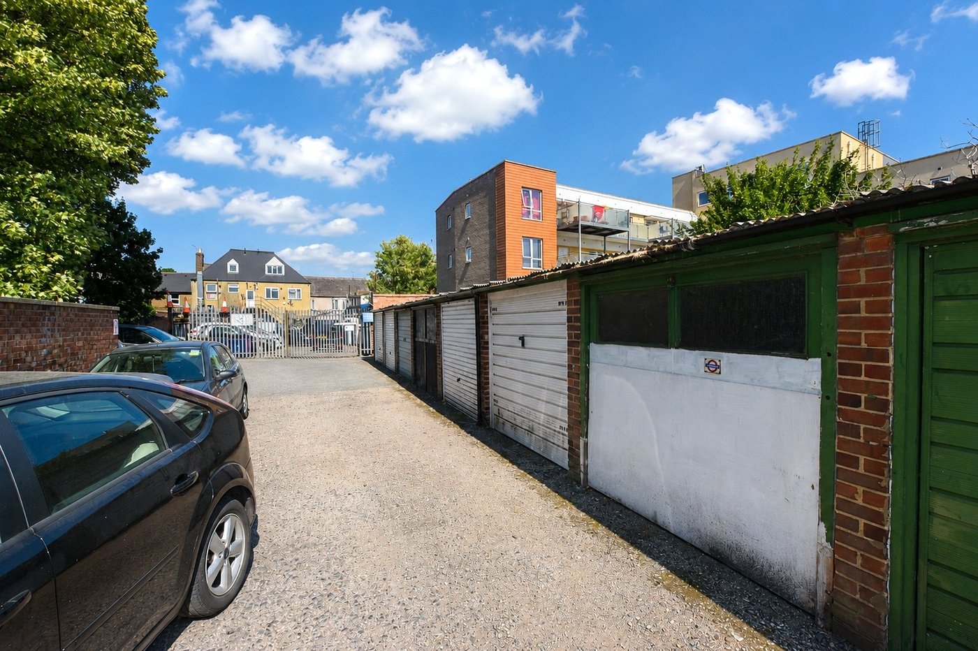 2 bedroom property for sale in Crayford | Robinson Jackson