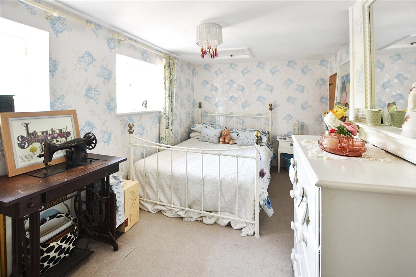 3 bedroom house for sale in Crayford | Robinson Jackson