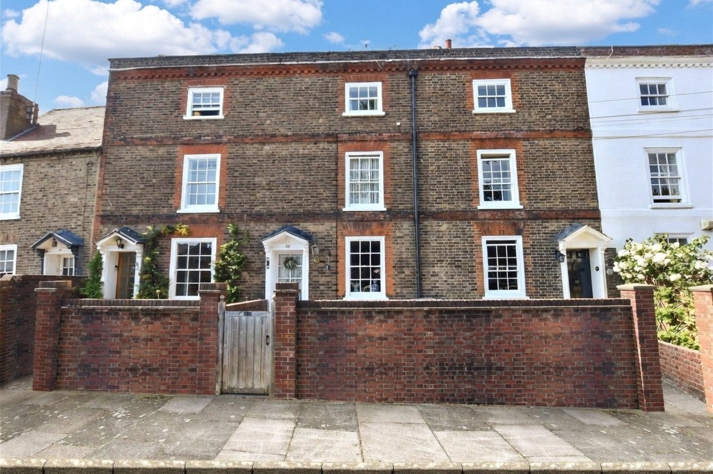 3 bedroom house for sale in Crayford | Robinson Jackson