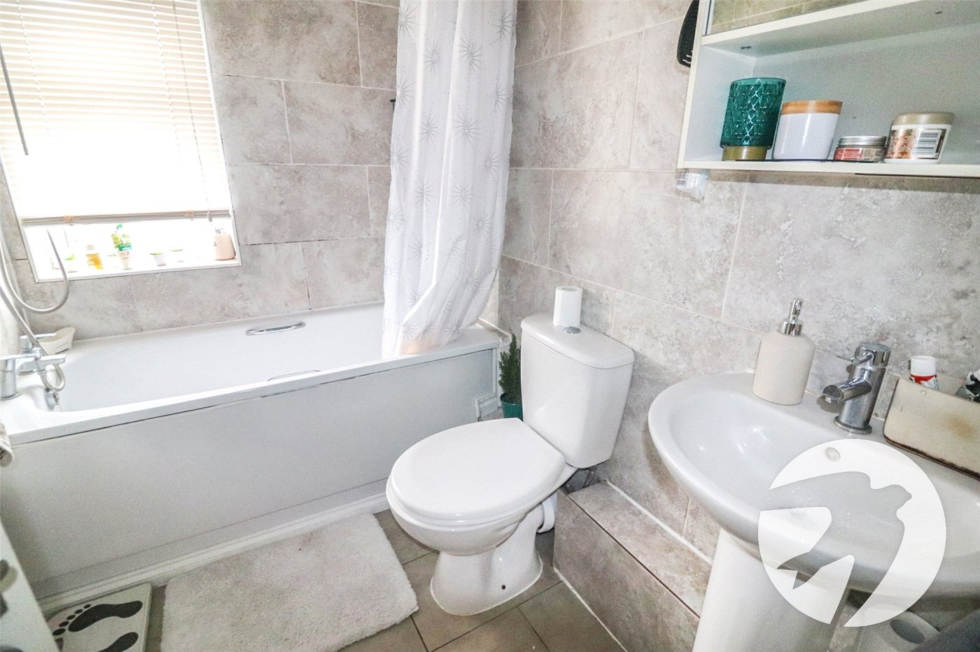 2 bedroom property for sale in Erith | Robinson Jackson