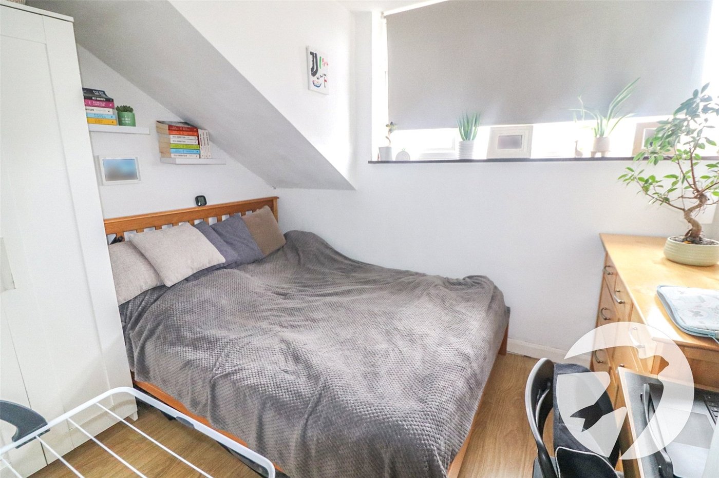 2 bedroom property for sale in Erith | Robinson Jackson