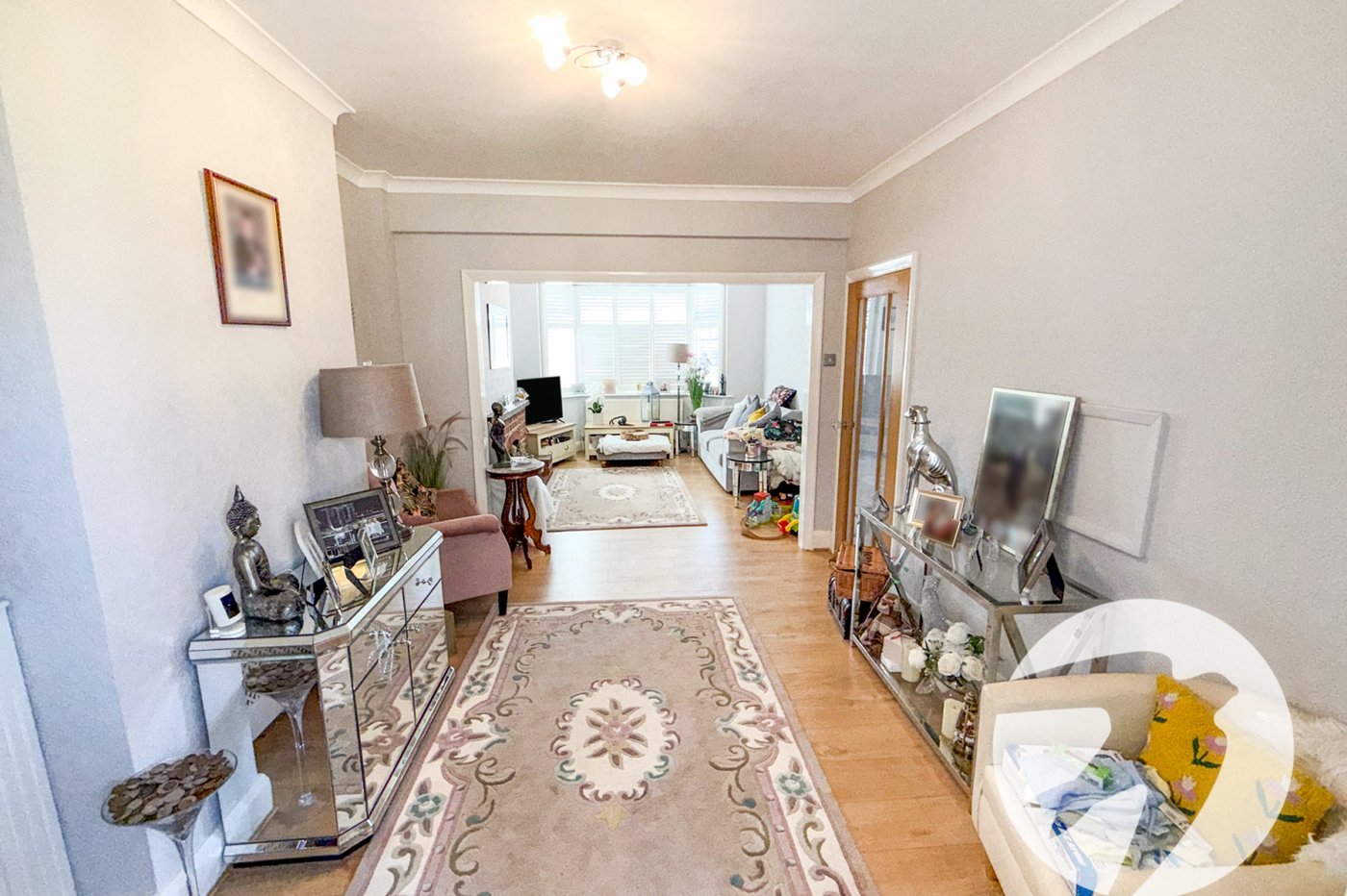 3 bedroom house for sale in London | Robinson Jackson