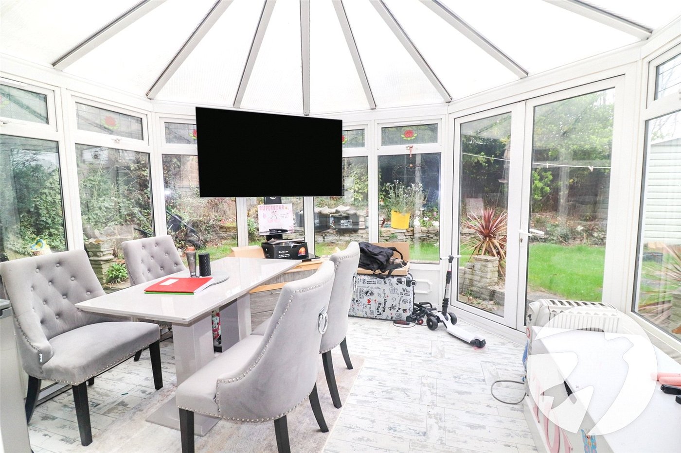 4 bedroom house for sale in Northumberland Heath | Robinson Jackson