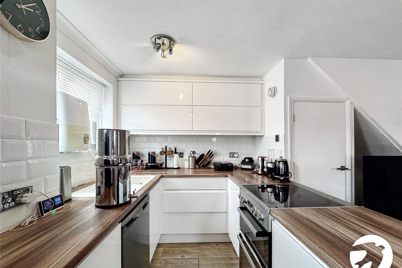 1 bedroom house for sale in Maidstone | Robinson Michael & Jackson
