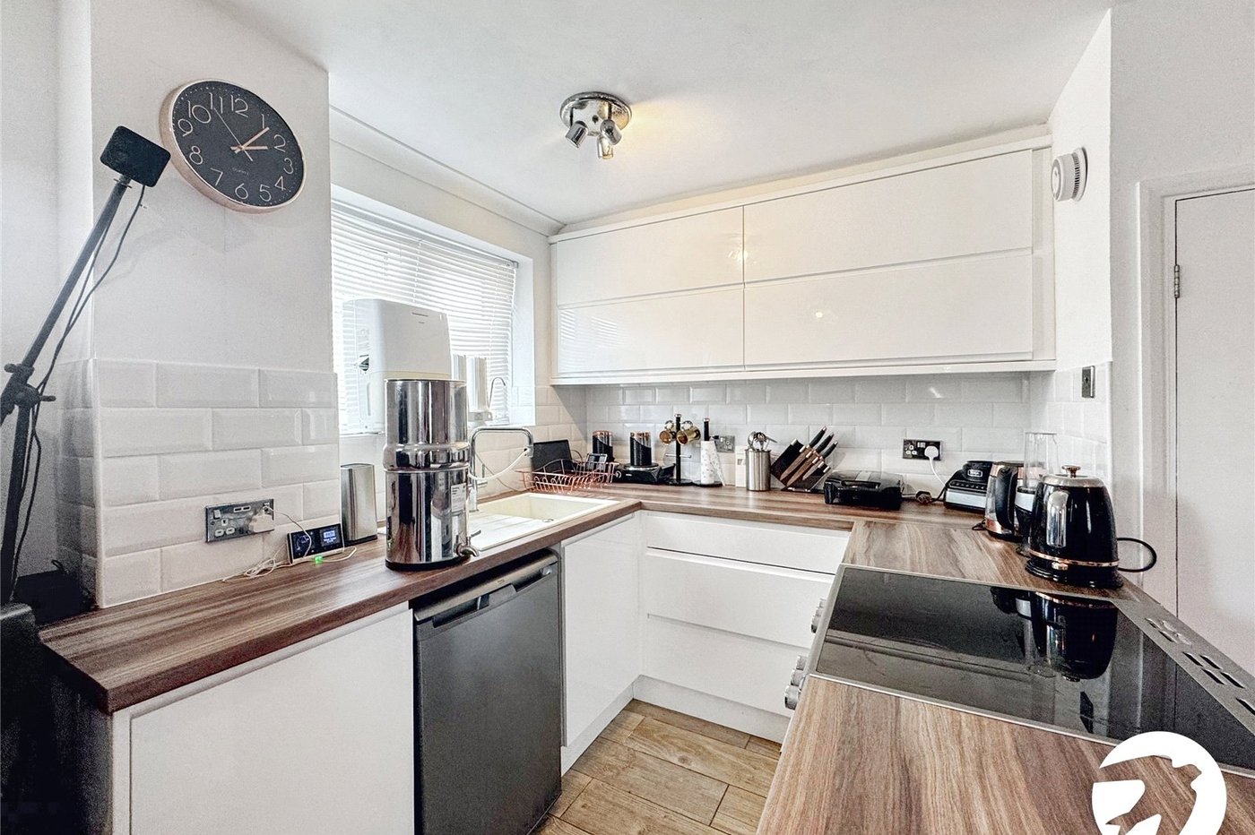 1 bedroom house for sale in Maidstone | Robinson Michael & Jackson
