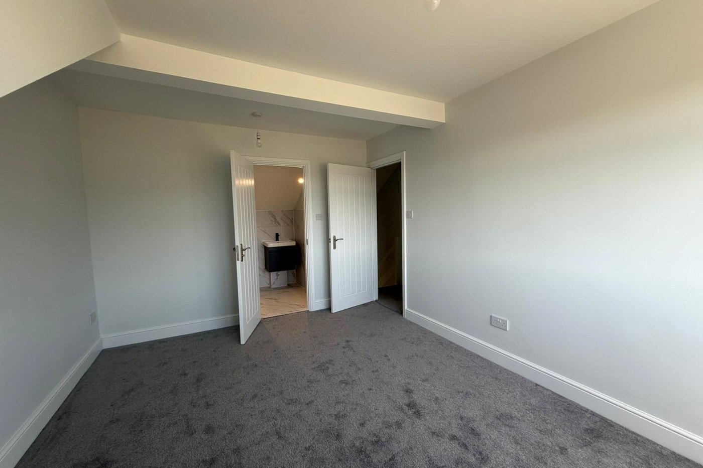 4 bedroom house for sale in Istead Rise | Robinson Michael & Jackson