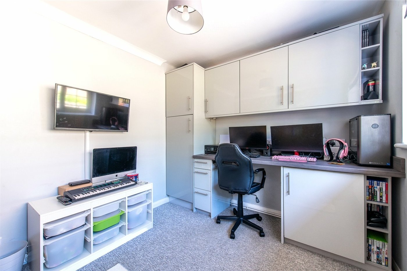 4 bedroom house for sale in Istead Rise | Robinson Michael & Jackson