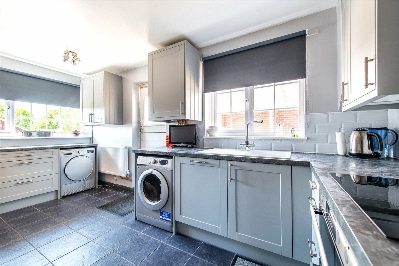 4 bedroom house for sale in Istead Rise | Robinson Michael & Jackson