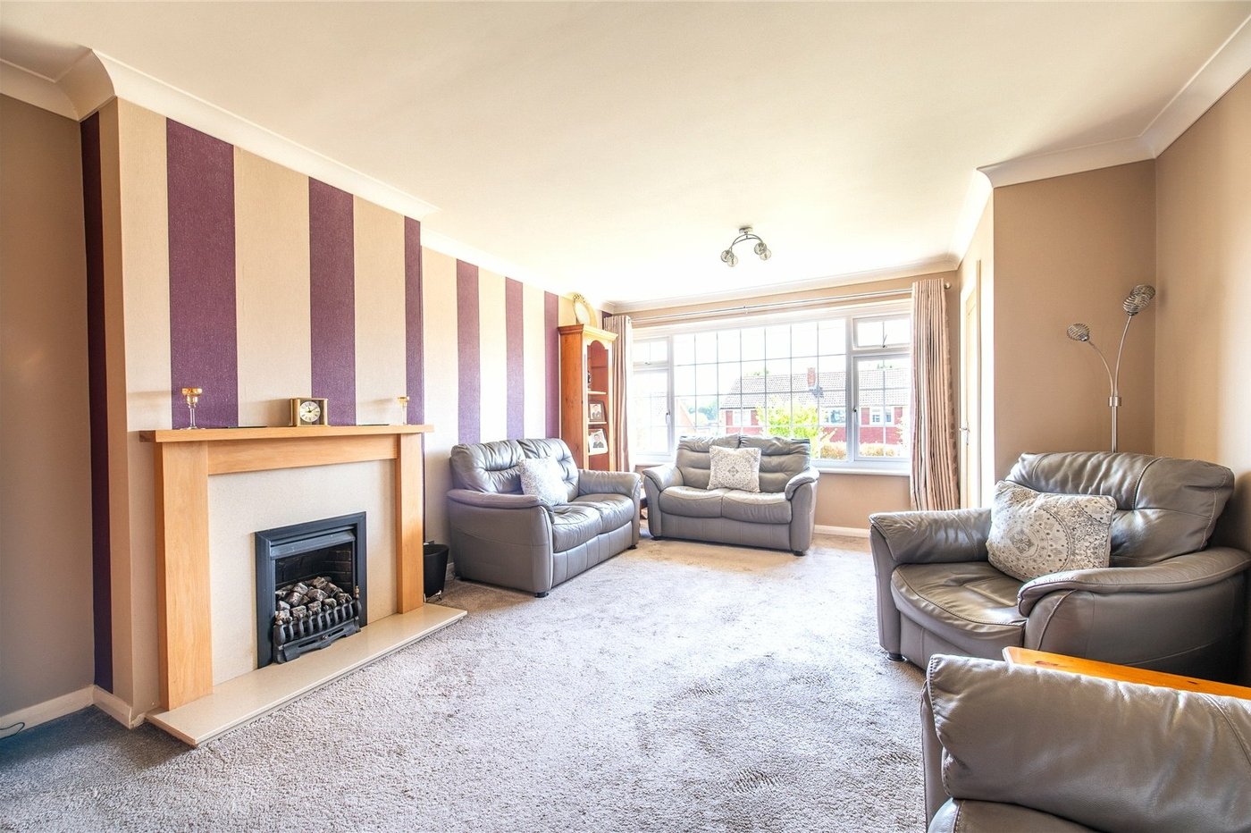 4 bedroom house for sale in Istead Rise | Robinson Michael & Jackson