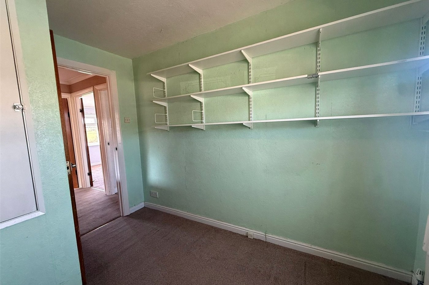 3 bedroom house for sale in Istead Rise | Robinson Michael & Jackson