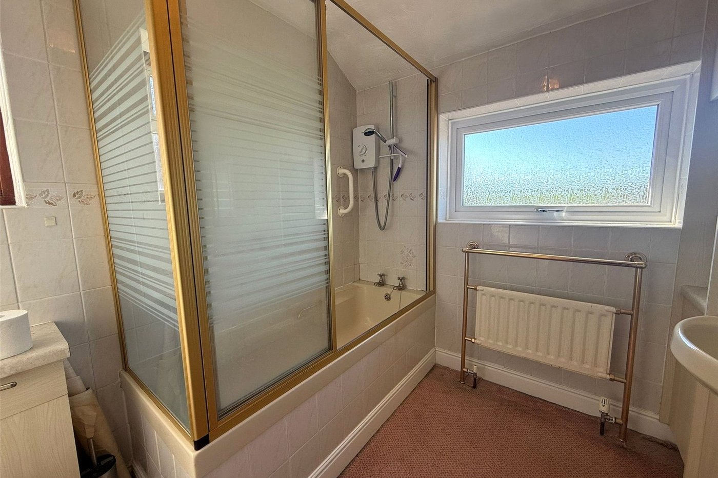 3 bedroom house for sale in Istead Rise | Robinson Michael & Jackson