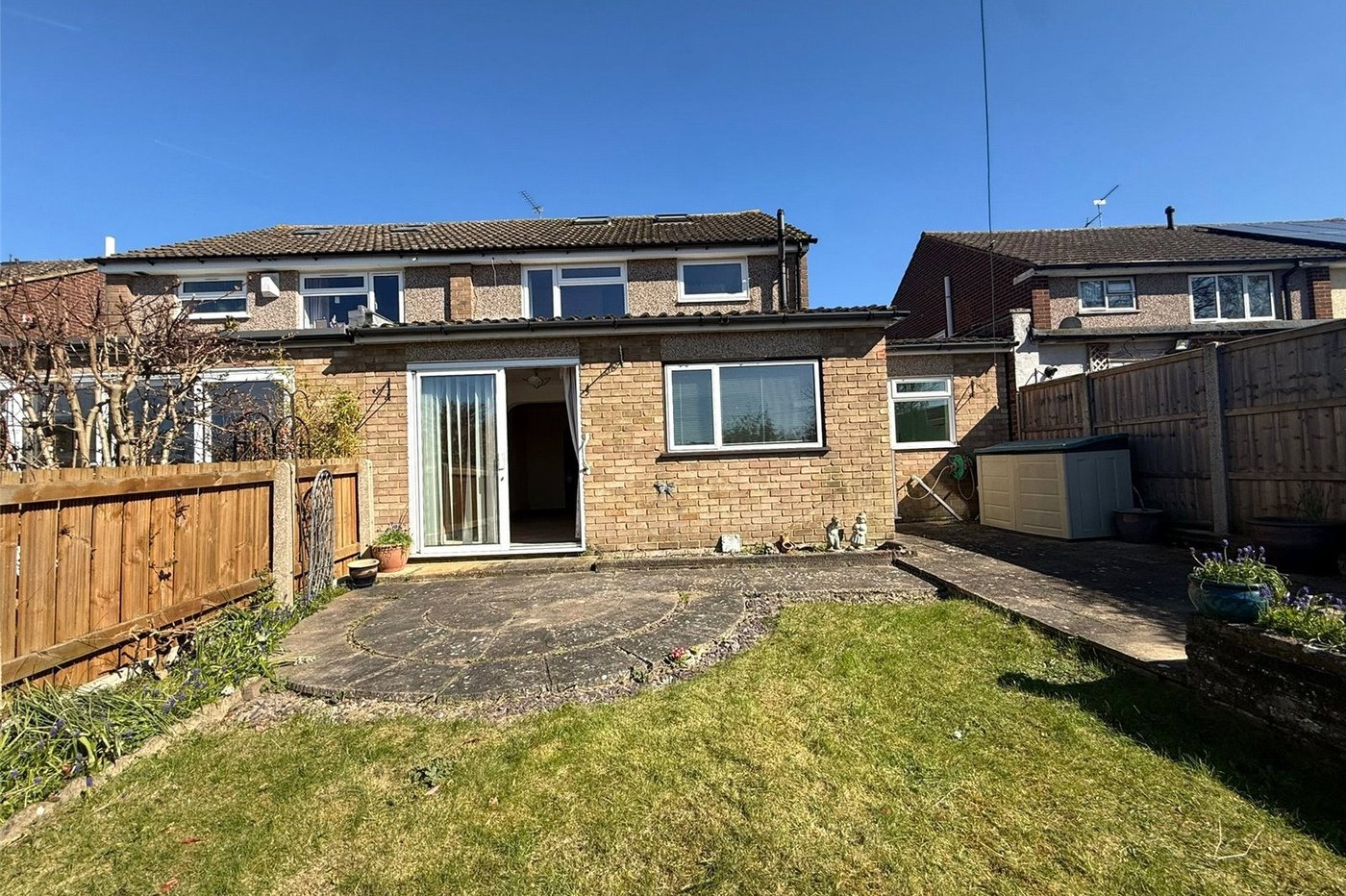 3 bedroom house for sale in Istead Rise | Robinson Michael & Jackson