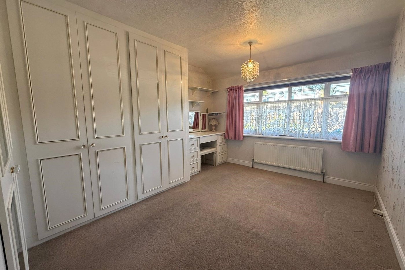 3 bedroom house for sale in Istead Rise | Robinson Michael & Jackson