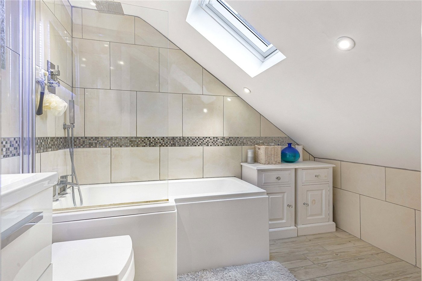 5 bedroom house for sale in Weavering | Robinson Michael & Jackson