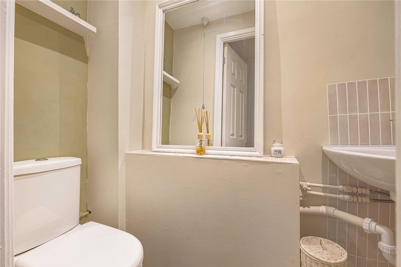 5 bedroom house for sale in Weavering | Robinson Michael & Jackson