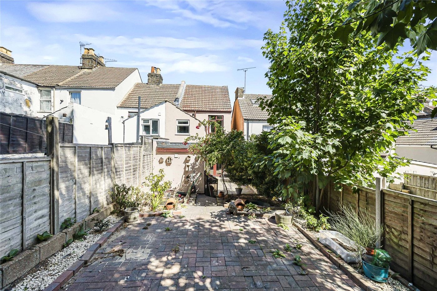 3 bedroom house for sale in Rochester | Robinson Michael & Jackson