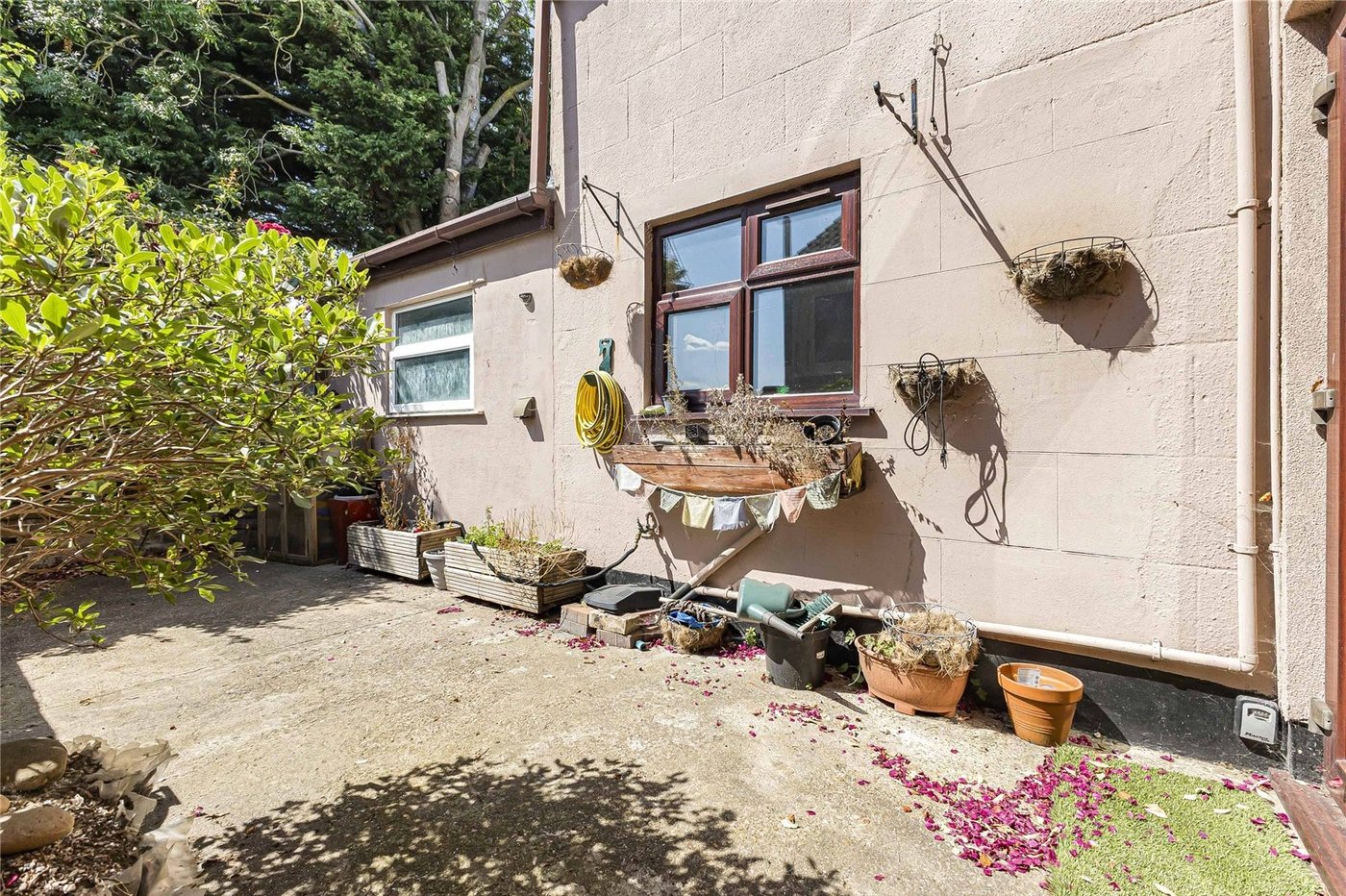 3 bedroom house for sale in Rochester | Robinson Michael & Jackson