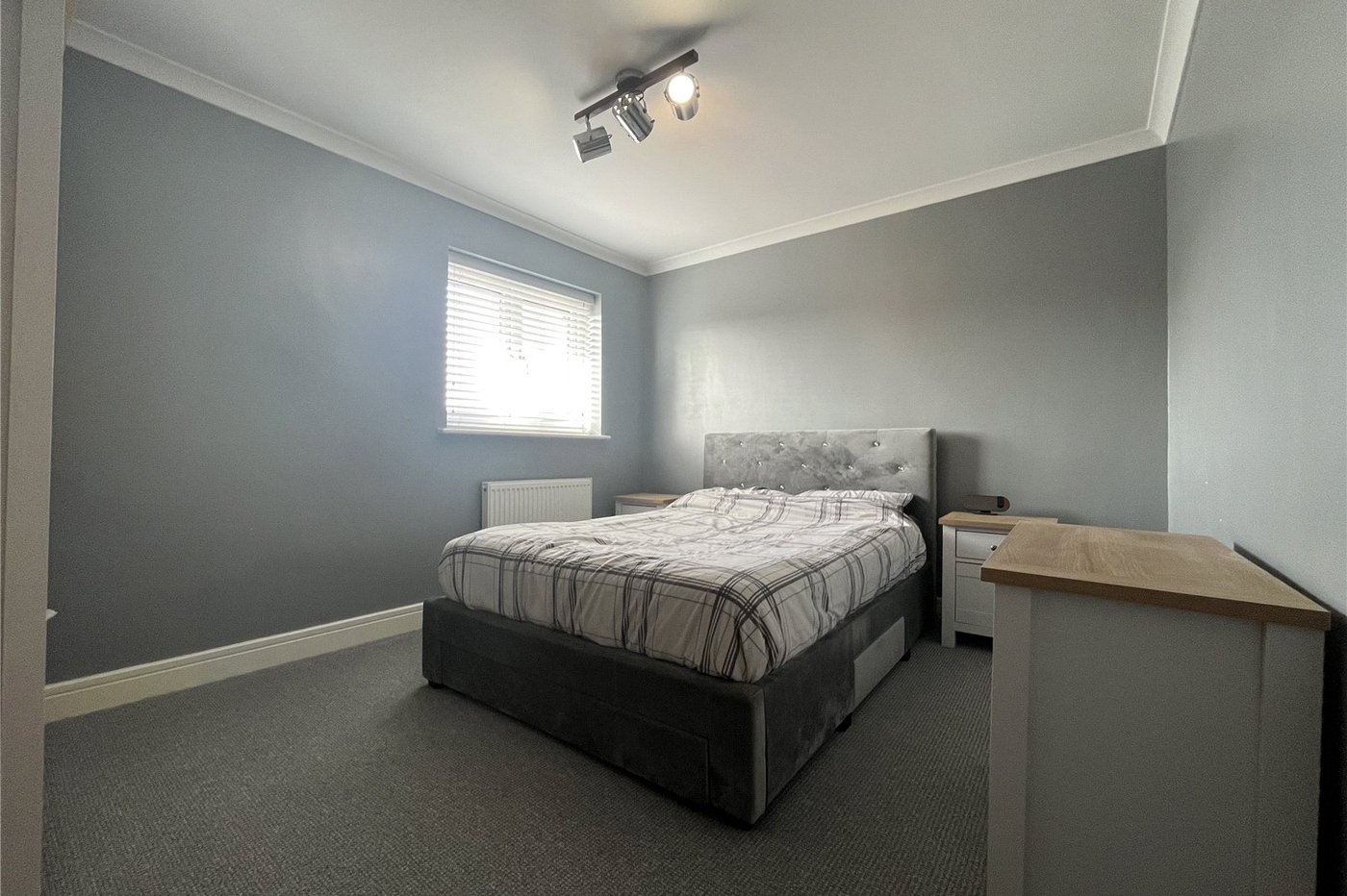 2 bedroom house for sale in Chatham | Robinson Michael & Jackson