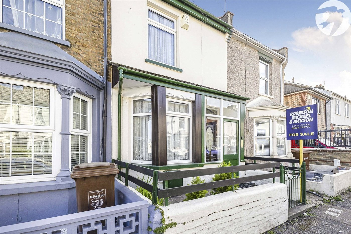 2 bedroom house for sale in Rochester | Robinson Michael & Jackson