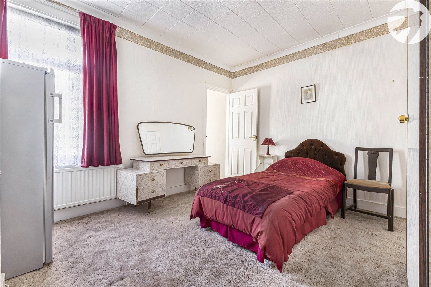 2 bedroom house for sale in Rochester | Robinson Michael & Jackson