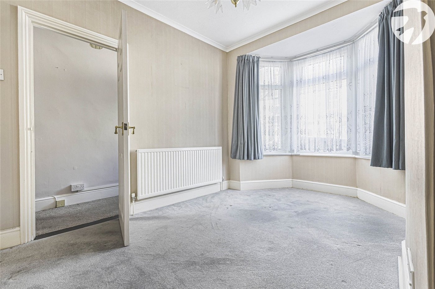 2 bedroom house for sale in Rochester | Robinson Michael & Jackson
