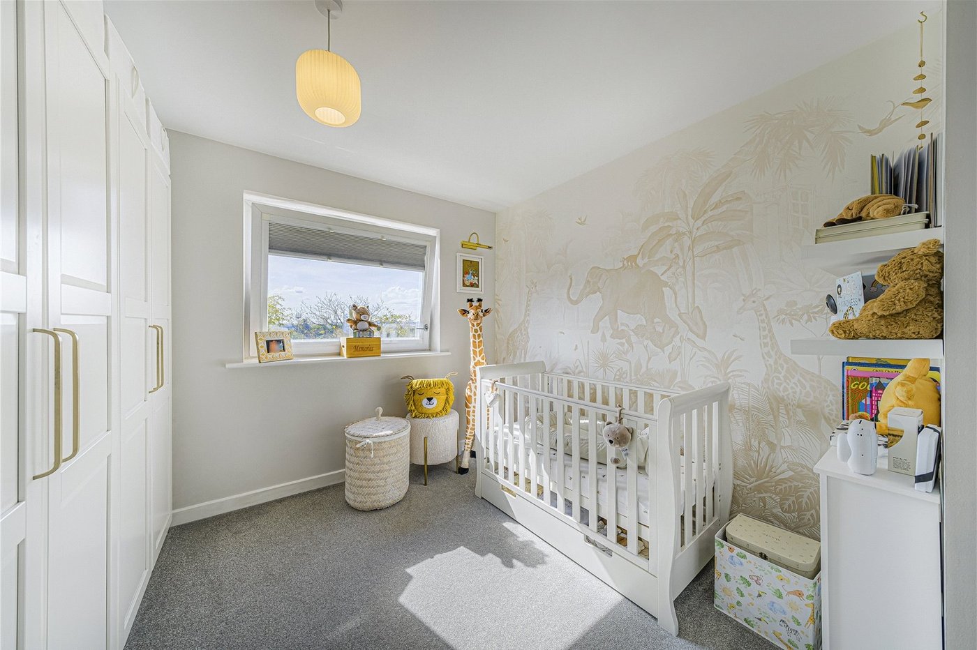 2 bedroom property for sale in Dartford | Robinson Jackson