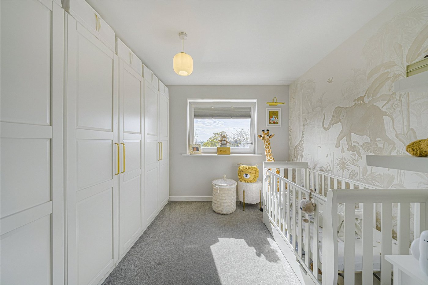 2 bedroom property for sale in Dartford | Robinson Jackson