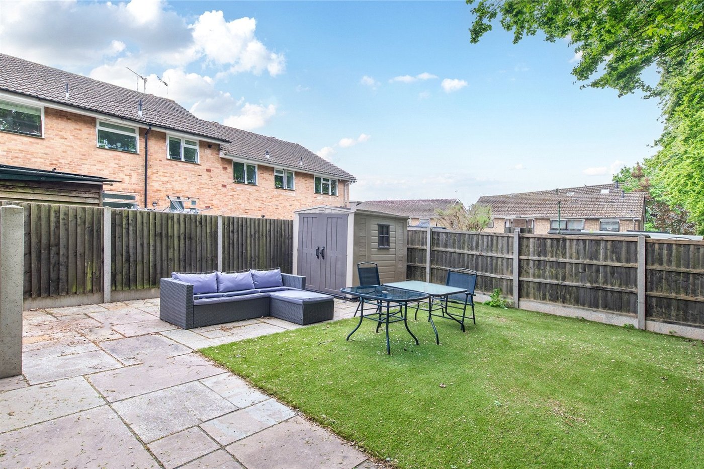 2 bedroom property for sale in Maidstone | Robinson Michael & Jackson