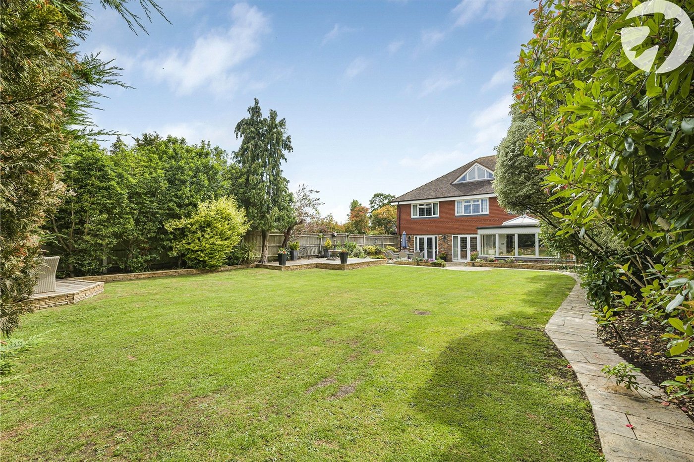 5 bedroom house for sale in Dartford | Robinson Jackson