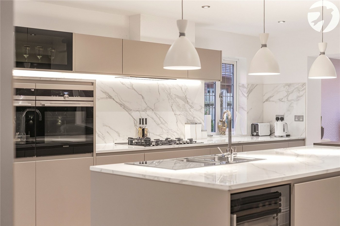 5 bedroom house for sale in Dartford | Robinson Jackson