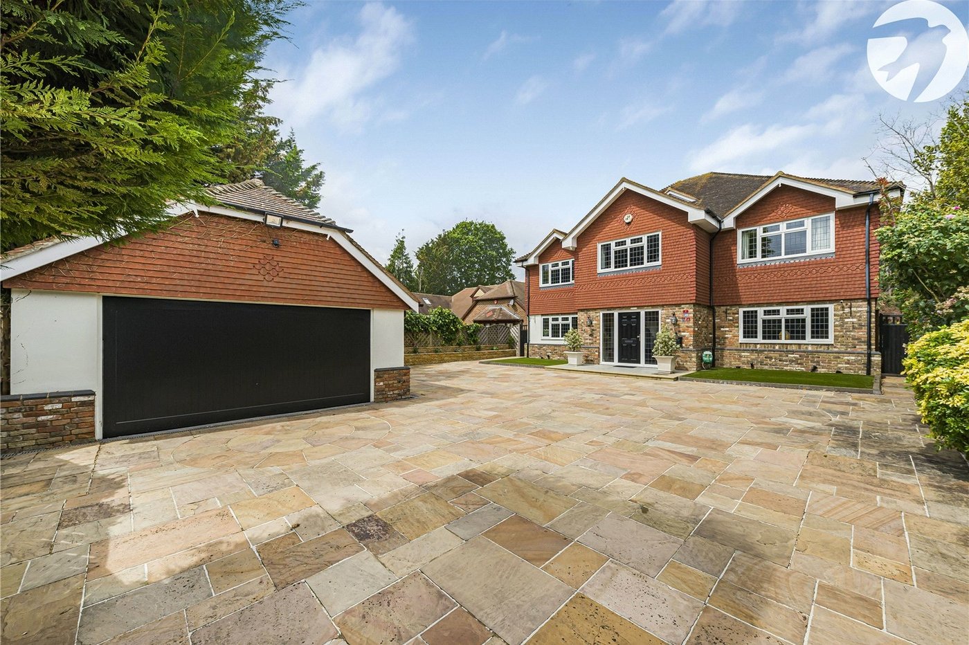 5 bedroom house for sale in Dartford | Robinson Jackson