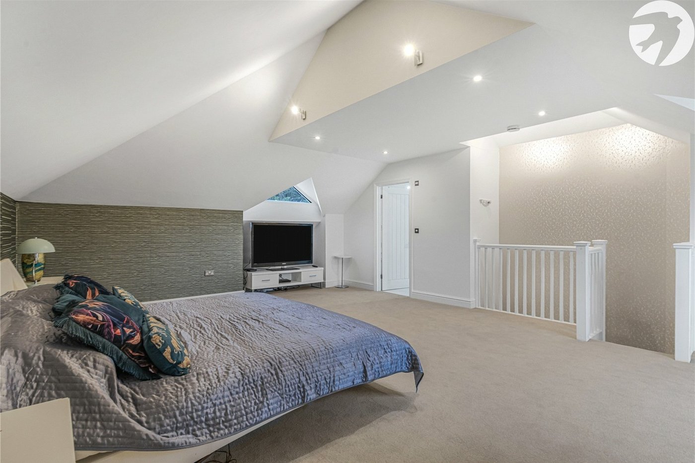 5 bedroom house for sale in Dartford | Robinson Jackson