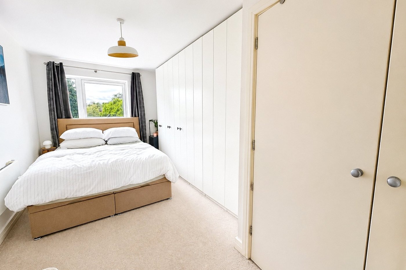 1 bedroom property for sale in London | Robinson Jackson