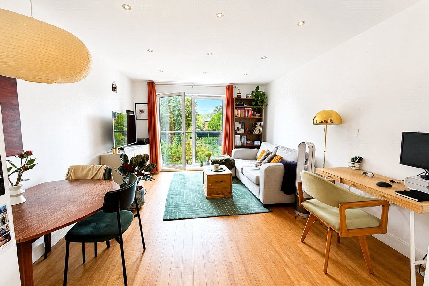 1 bedroom property for sale in London | Robinson Jackson
