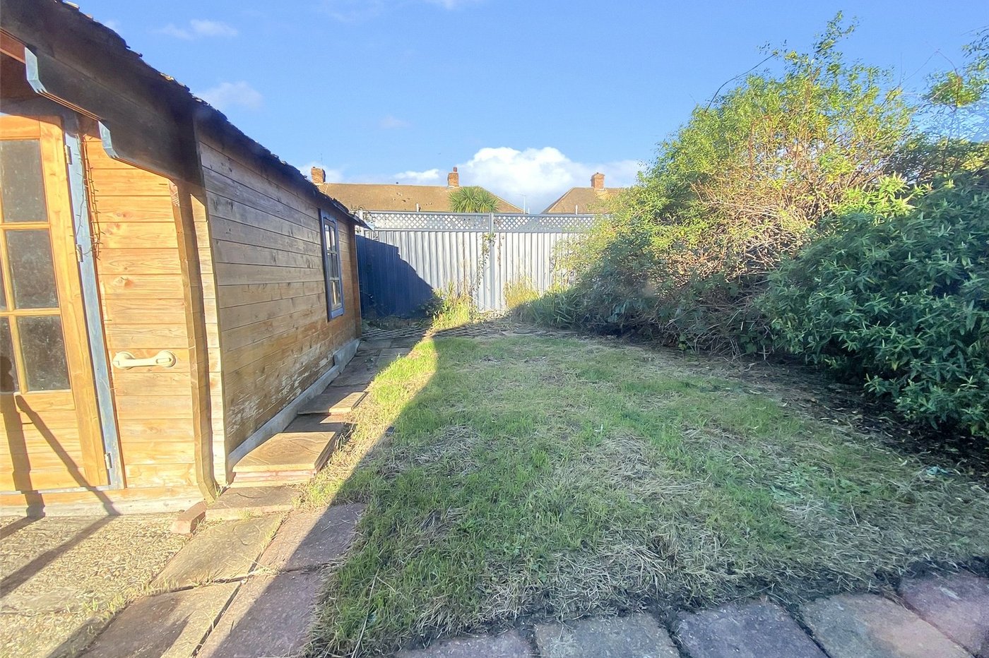 2 bedroom bungalow for sale in Sidcup | Robinson Jackson