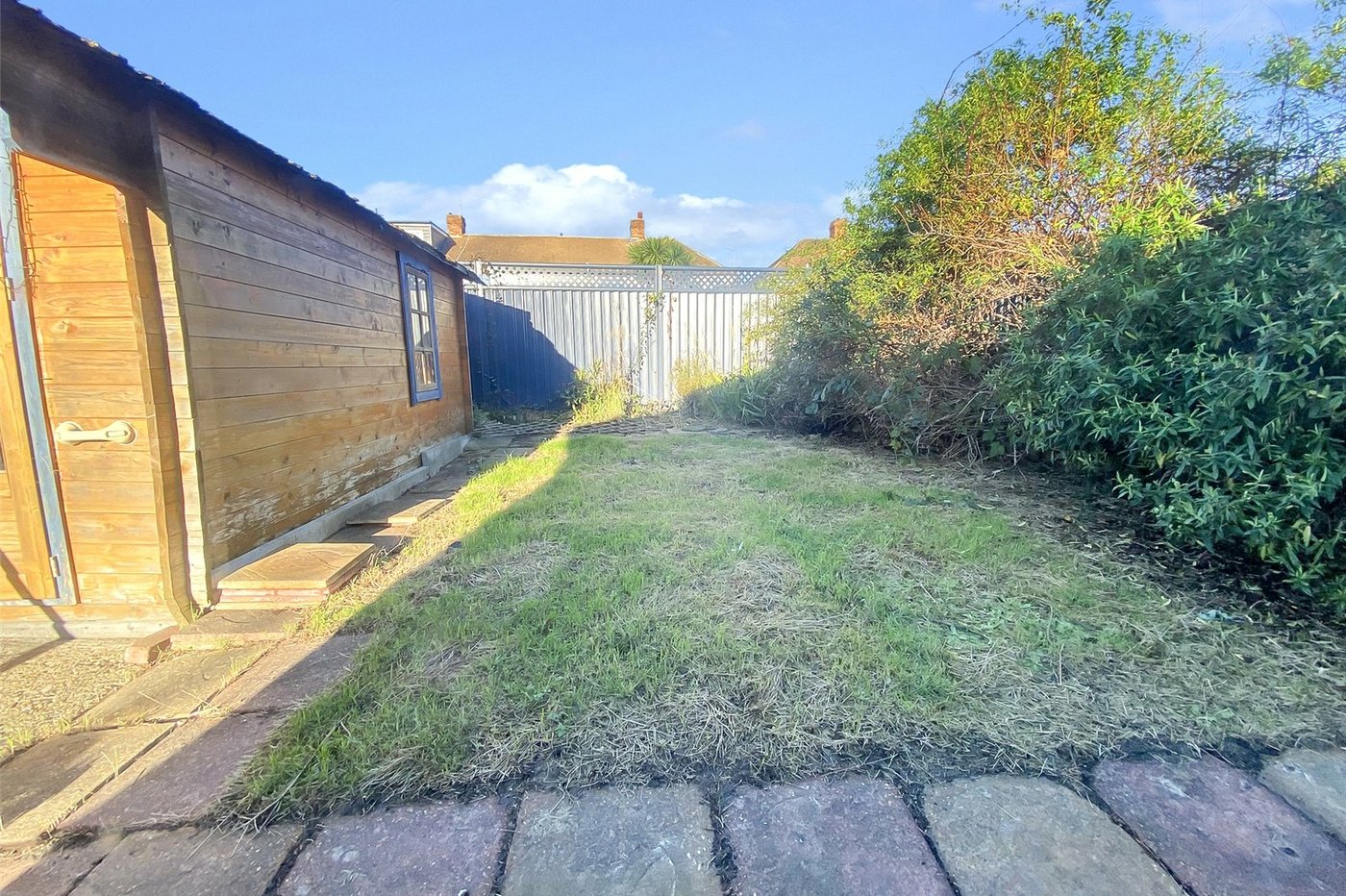 2 bedroom bungalow for sale in Sidcup | Robinson Jackson