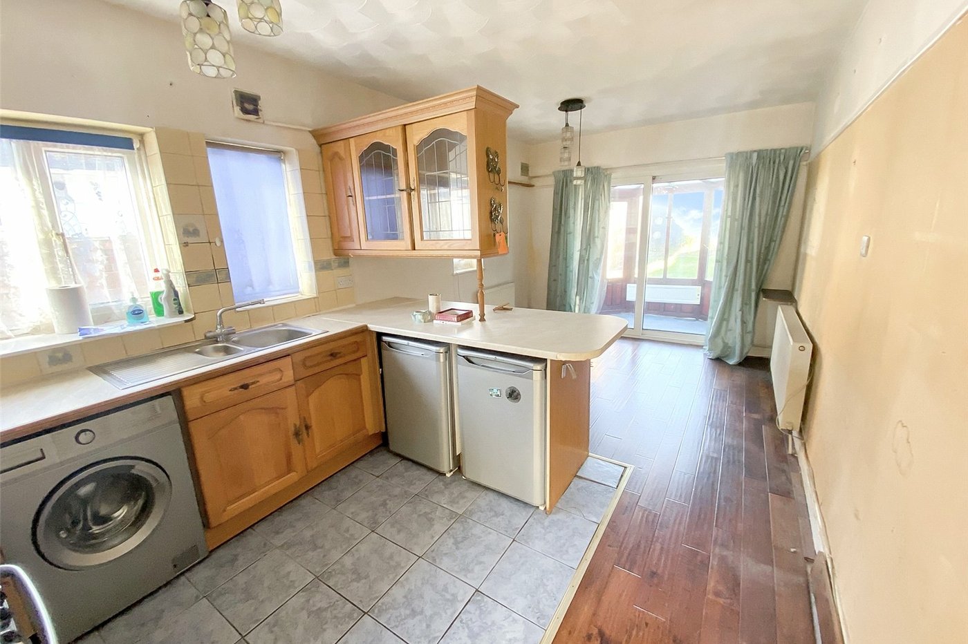 2 bedroom bungalow for sale in Sidcup | Robinson Jackson